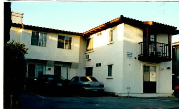 3212 Collier Ave in San Diego, CA - Building Photo - Building Photo