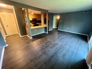 6322 Patrick Henry Dr in Aliquippa, PA - Building Photo - Building Photo
