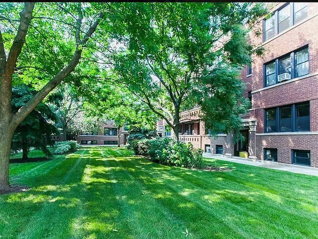 property at 2536 N Kedzie Blvd