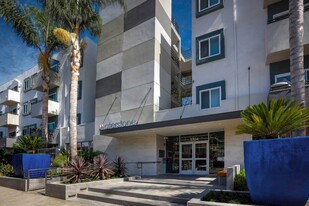 Waterstone at Metro Apartments