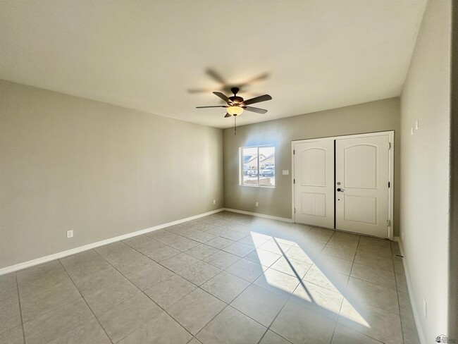 7906 E 34th Ln in Yuma, AZ - Building Photo - Building Photo