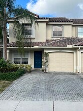 18164 Boca Way Dr in Boca Raton, FL - Foto de edificio - Building Photo