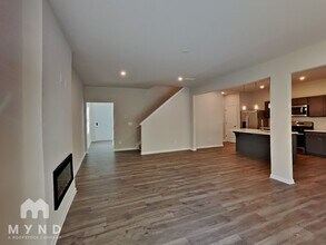 1187 Park Center Cir in Austell, GA - Building Photo - Building Photo