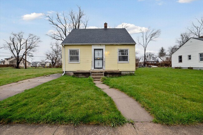 property at 14819 Griggs St