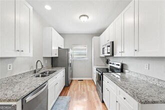 809 Spencer St NW in Atlanta, GA - Building Photo - Building Photo