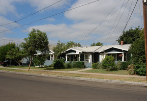 134-152 S Pixley St Apartments