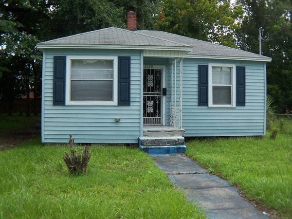 property at 1170 W 13th St
