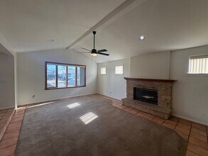 10480 Westchester Ave in San Diego, CA - Building Photo - Building Photo