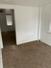 3 Church St, Unit #2 in Stamford, NY - Building Photo - Building Photo