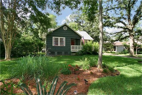 property at 737 W 42nd St