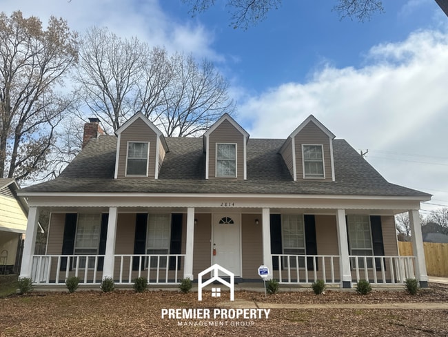 property at 2814 Baywood Dr