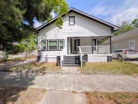 1211 E 13th St in Jacksonville, FL - Building Photo