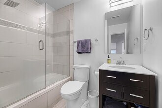 3519 14th St NW, Unit 3 in Washington, DC - Foto de edificio - Building Photo