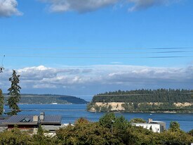 5816 Reid Dr NW in Gig Harbor, WA - Building Photo