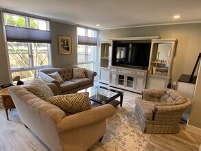 7 Hughes Pl in New Haven, CT - Building Photo - Building Photo