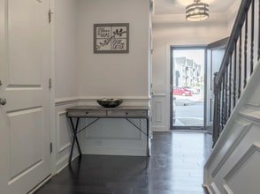 203 Hartland Pl in Simpsonville, SC - Foto de edificio - Building Photo