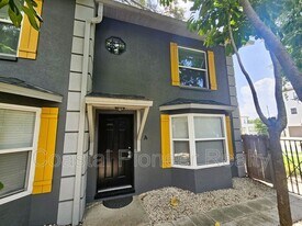 504 S Westland Ave in Tampa, FL - Building Photo