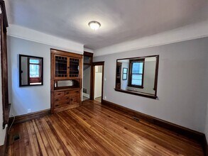1028 W Oakdale Ave in Chicago, IL - Building Photo - Building Photo