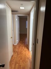 9381 Shadowood Dr, Unit F in Montclair, CA - Foto de edificio - Building Photo