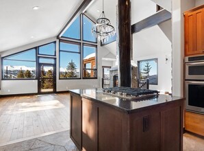 160 Fuller Placer Rd in Breckenridge, CO - Building Photo - Building Photo