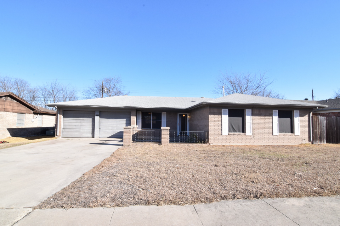 415 Cottonwood Dr in Copperas Cove, TX - Building Photo