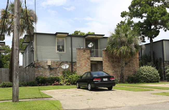 109 Raspberry St in Metairie, LA - Foto de edificio - Building Photo