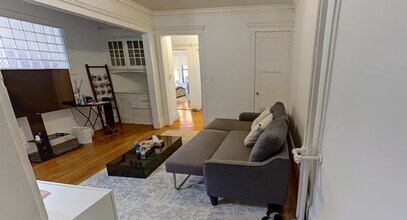 452 Park Dr, Unit 2 in Boston, MA - Building Photo - Building Photo