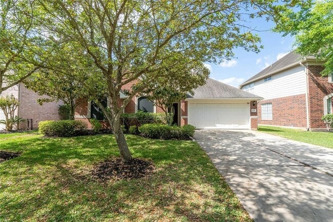 property at 4715 Schiller Park Ln