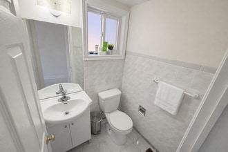 12 Horsham St in Brampton, ON - Building Photo - Building Photo