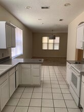 1976 Willow Wood Dr in Kissimmee, FL - Foto de edificio - Building Photo