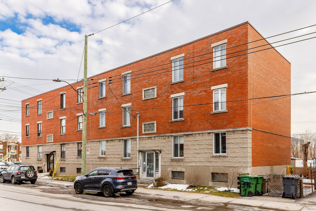 394 7E Av in Montréal, QC - Building Photo