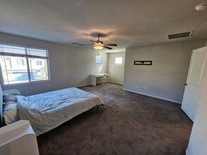 1171 Twincrest Ave in North Las Vegas, NV - Building Photo - Building Photo