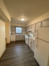 1642 Maness Ct in Sycamore, IL - Building Photo - Building Photo