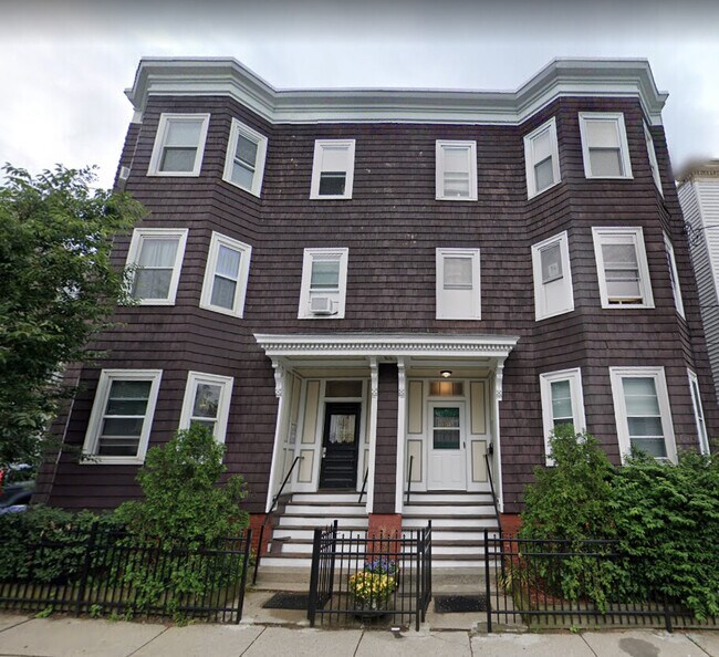 property at 10 Buttonwood St