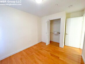 95 Westland Ave, Unit 304 in Boston, MA - Building Photo - Building Photo