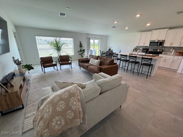 property at 3892 Treasure Oak Wy