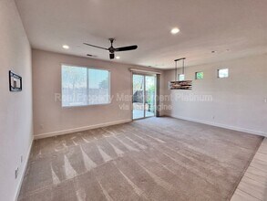 3415 Brimhall Ln in Clovis, CA - Building Photo - Building Photo