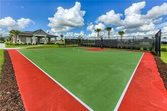 19576 The Pl Blvd in Estero, FL - Building Photo - Building Photo