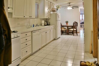 918 N Paulina St, Unit G in Chicago, IL - Building Photo - Building Photo