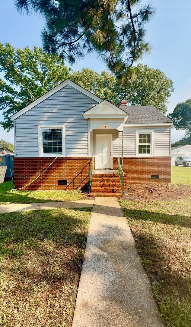 property at 622 Temple Ln
