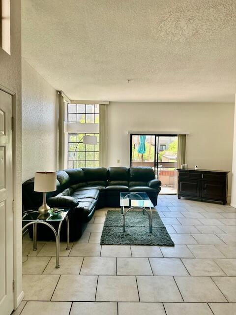 2601 S Broadmoor Dr in Palm Springs, CA - Building Photo - Building Photo