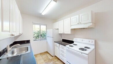 18223 Happy Ln in Sonoma, CA - Building Photo - Building Photo