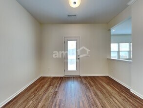 5705 Oakgate Dr in Greensboro, NC - Building Photo - Building Photo