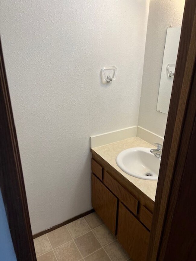 648 SE Dobson Ct in Chehalis, WA - Building Photo - Building Photo