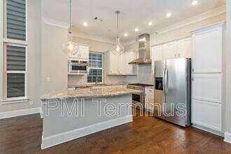 609 Broadview Terrace NE in Atlanta, GA - Building Photo - Building Photo