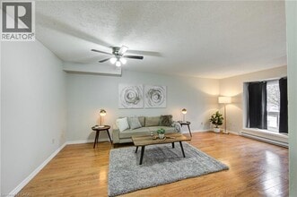 370 Springbank Ave N in Woodstock, ON - Building Photo - Building Photo