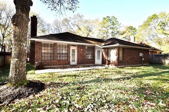 4602 Natural Bridge Dr in Houston, TX - Building Photo - Building Photo