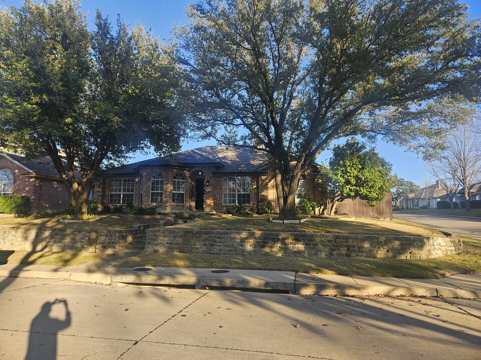 912 Wisperwood Dr in Rockwall, TX - Building Photo