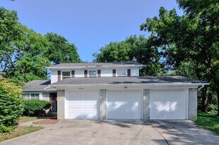 3187 Plymouth Rd in Ann Arbor, MI - Building Photo