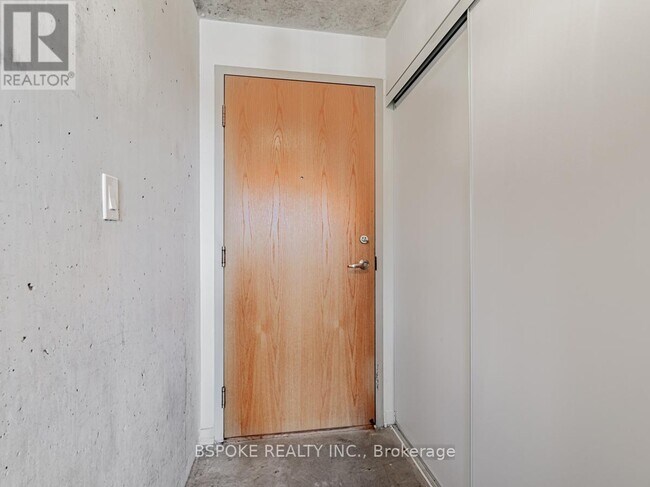 170-170 Sudbury St in Toronto, ON - Building Photo - Building Photo